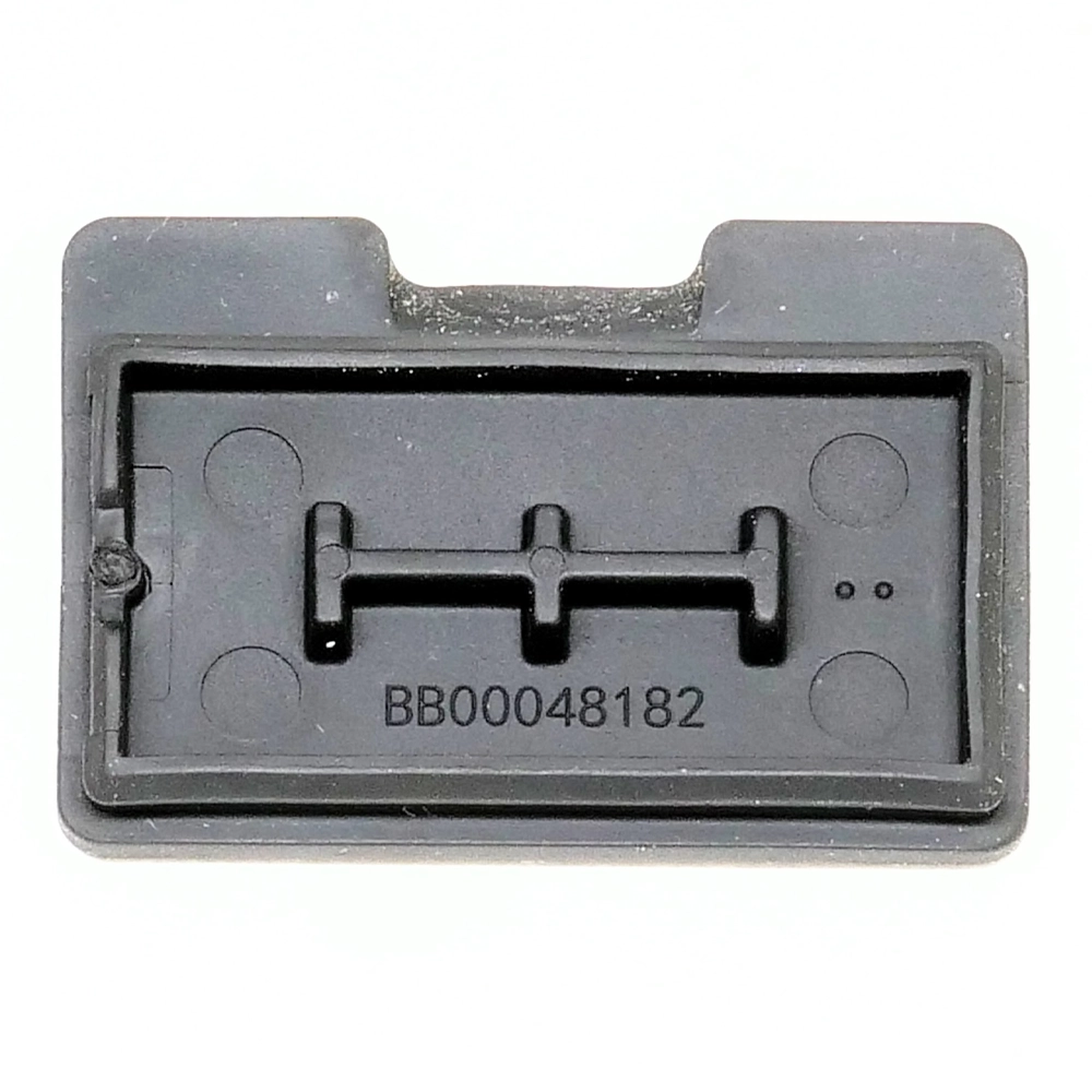 縦位置グリップ用端子カバー*