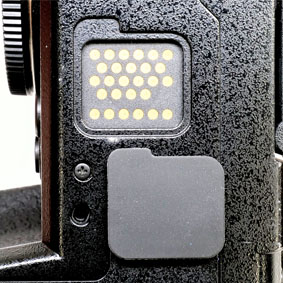 底部端子保護カバー*