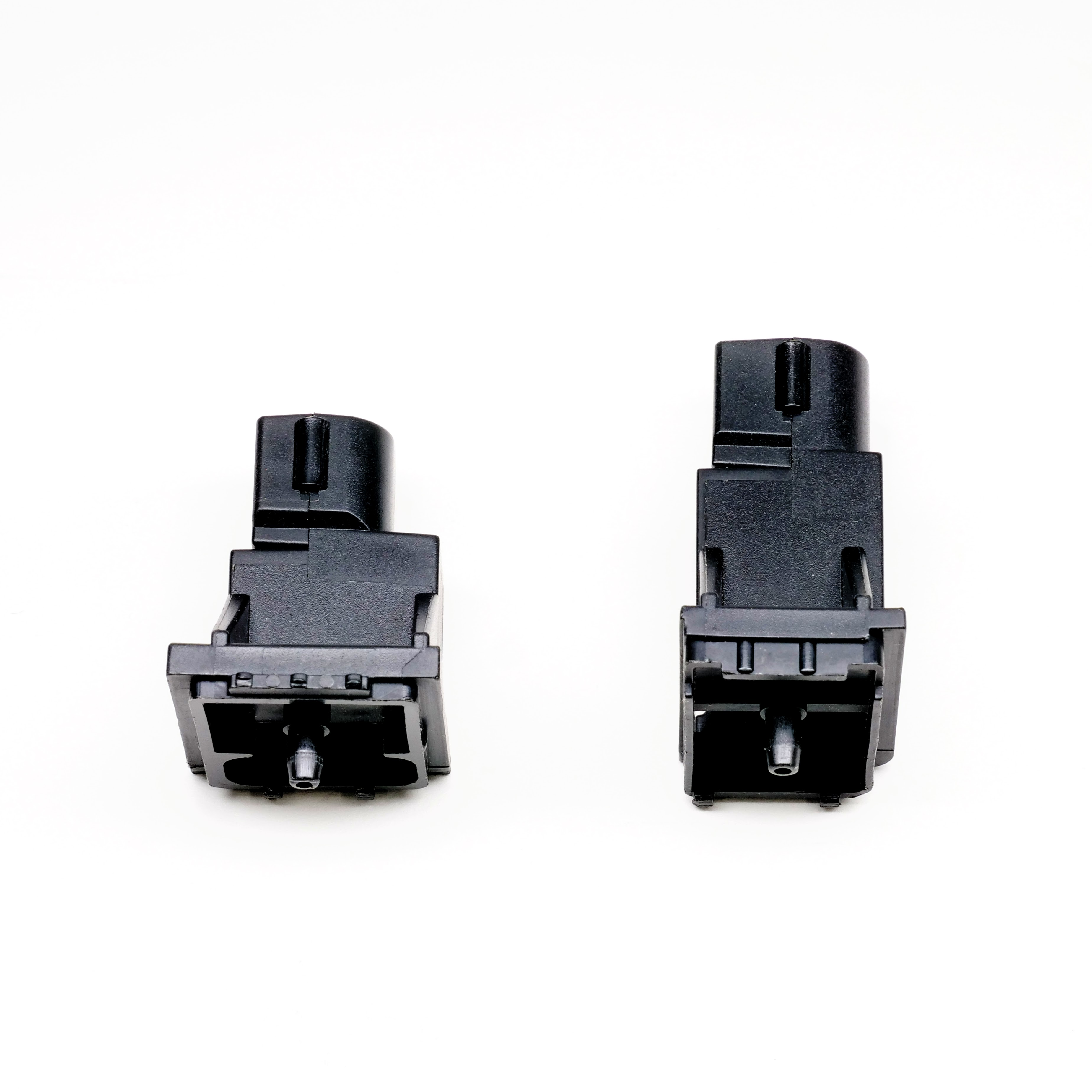 ケーブルプロテクター