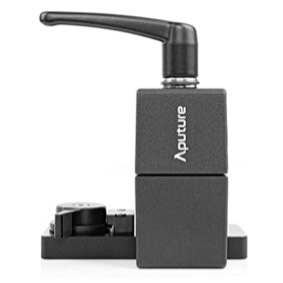 スタンド取り付けクランプ