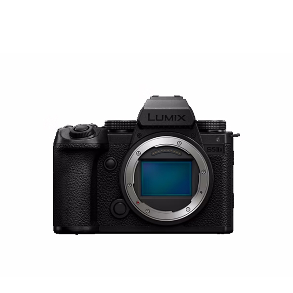 LUMIX S5 II X